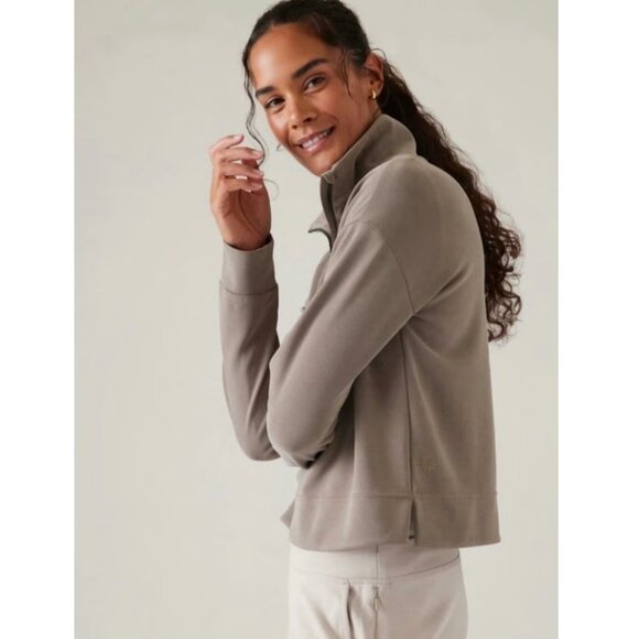 Athleta Seasoft Quarter Zip - Picture 3 of 13